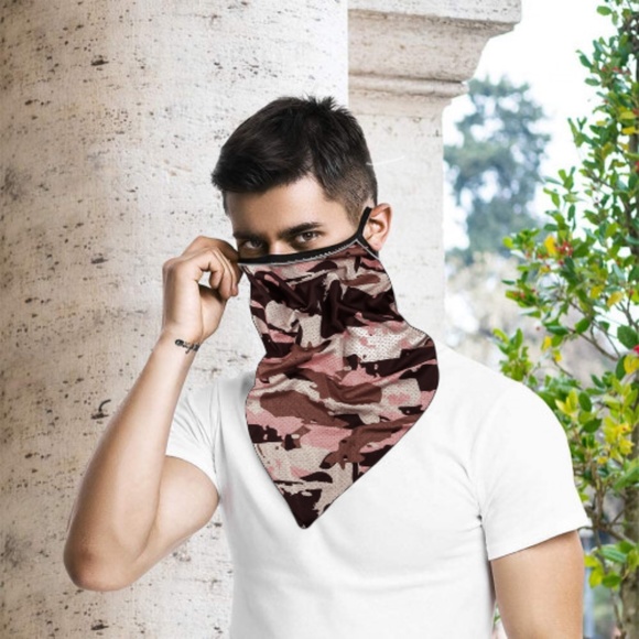 LAST ONE‼️ Tan Camo Mask Scarf w/ Ear Loops - Picture 6 of 10